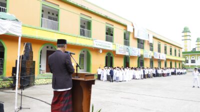 Upacara Bendera Hari Santri Nasional 2024, Rusmadi Tegaskan Santri Milik Semua Komponen