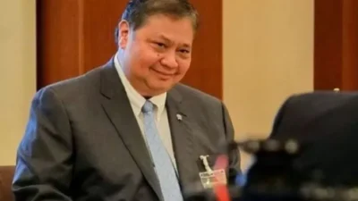 Pemerintah Tegaskan Transaksi Qris dan E-Toll Tak Kena PPN 12 Persen