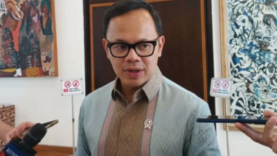 Mendagri Ingatkan Kepala Daerah Perhatikan Aturan Larangan ASN Gunakan Mobil Dinas saat Mudik