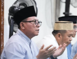 Pererat Kebersamaan dengan Warga, Saefuddin Zuhri Buka Puasa dan Safari Ramadan di Masjid Al Azhar