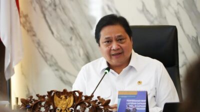 Dialog dengan Asosiasi Pelaku Usaha, Airlangga: Jangan Ada PHK