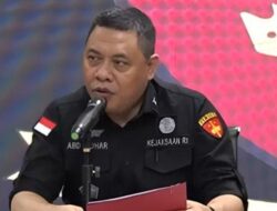 Kejagung Tetapkan Empat Tersangka Kasus Pengadaan Laptop Chromebook