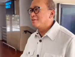 Bantah Isu Akuisisi 51 Persen Saham BCA, CEO Danantara: Enggak Ada!!