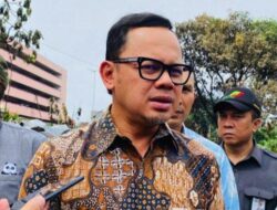 Fenomena Pengibaran Bendera One Piece Jelang HUT RI ke-80, Wamendagri: Asal Tak Bertentangan dengan Konstitusi
