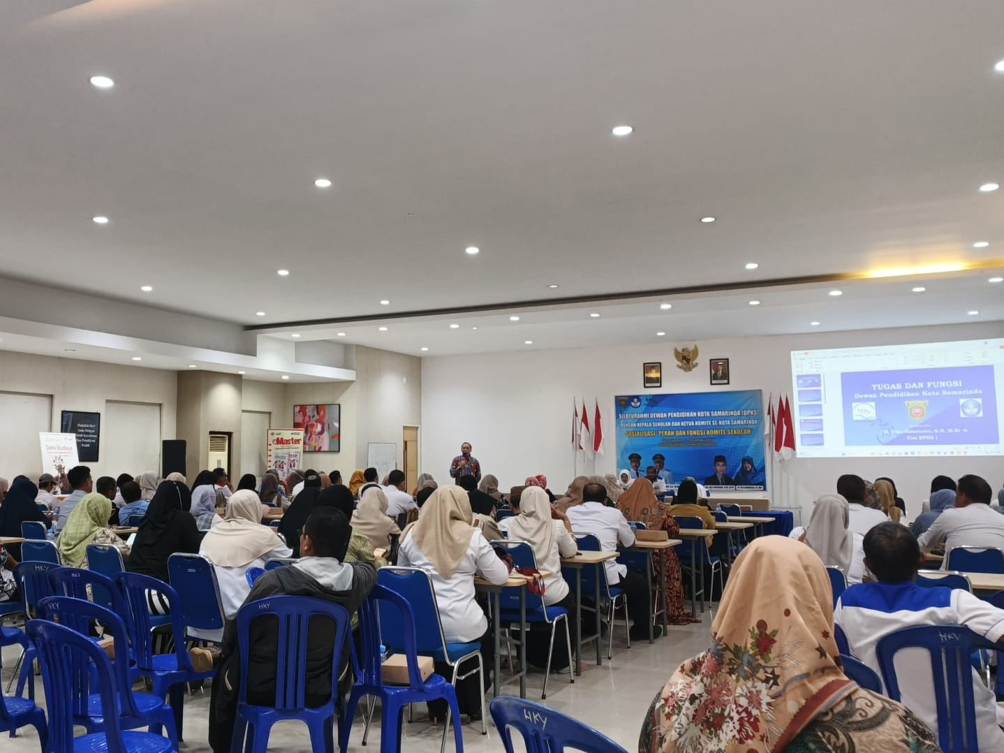 Forum Silaturahmi dan Sosialisasi Peran serta Fungsi Komite Sekolah yang digelar di Aula Gedung Erlangga