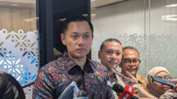 Menteri Koordinator Bidang Infrastruktur dan Pembangunan Kewilayahan Agus Harimurti Yudhoyono (AHY) mendatangi kantor Menteri Keuangan