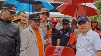 Jusuf Kalla Ingatkan Banjir Jakarta Rugikan Rakyat Kecil dan Sektor Ekonomi