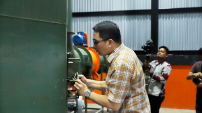 Wali Kota Samarinda, Andi Harun tinjau fasilitas TPS insinerator di Kelurahan Baqa