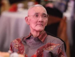 Wapres ke-6 RI Try Sutrisno Wafat di Usia 90 Tahun