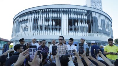 Wali Kota Samarinda, Andi Harun saat melakukan tinjauan di Masjid Ash-Shabirin di Kelurahan Sungai Keledang