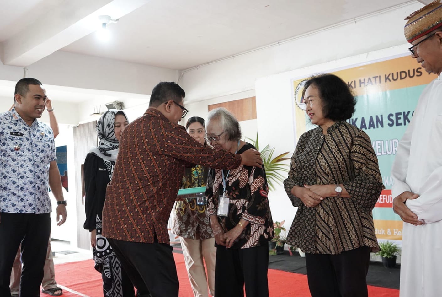 Wawali Samarinda Resmikan Sekolah Lansia St. Matilda