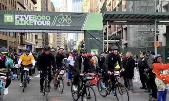 Zohran Mamdani Ikut TD Five Boro Bike Tour Bersama Puluhan Ribu Pesepeda di New York