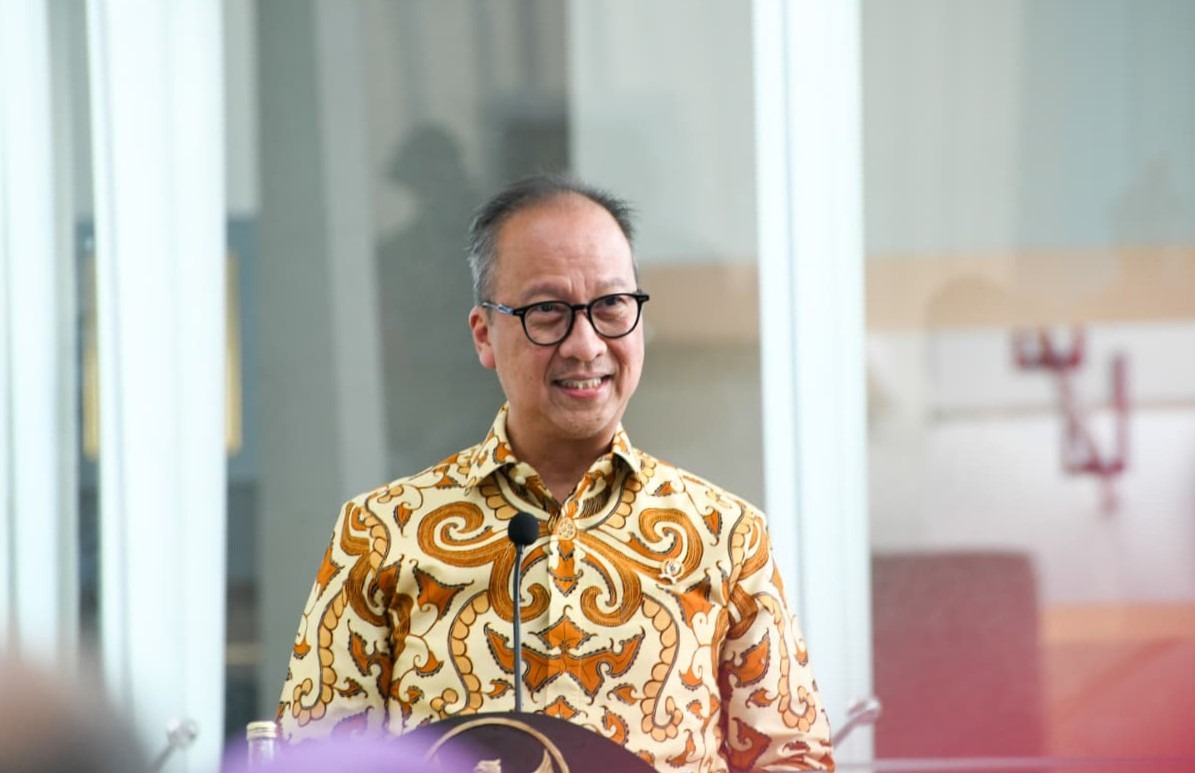 Menteri Perindustrian Agus Gumiwang Kartasasmita