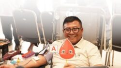 Wawali Saefuddin Zuhri Donor Darah di HUT ke-10 BDDS Samarinda