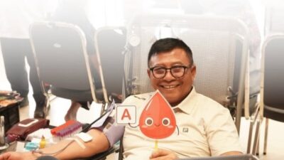 Wawali Saefuddin Zuhri Donor Darah di HUT ke-10 BDDS Samarinda