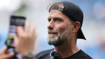 Klopp Buka Suara, Liverpool Butuh Waktu untuk Bangkit Bersama Iraola
