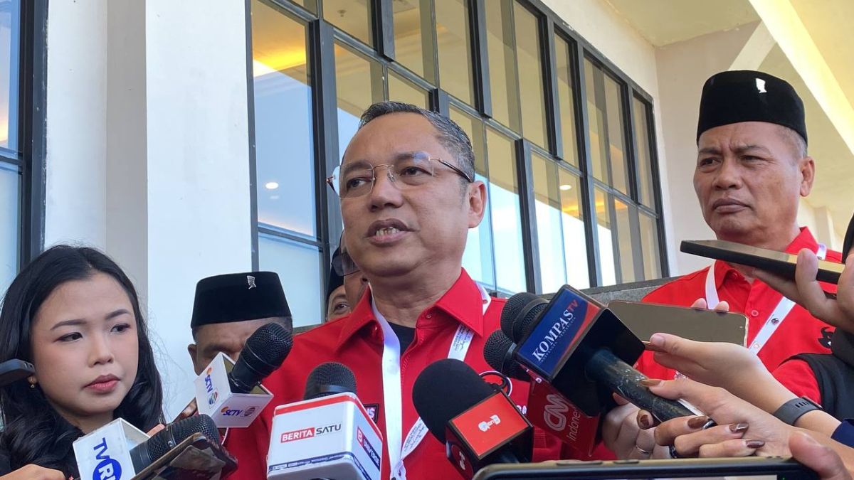 Ketua DPP PDIP Deddy Yevri Sitorus