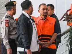Resmi Ditahan KPK, Bupati Pemalang Anom Widiyantoro Minta Maaf