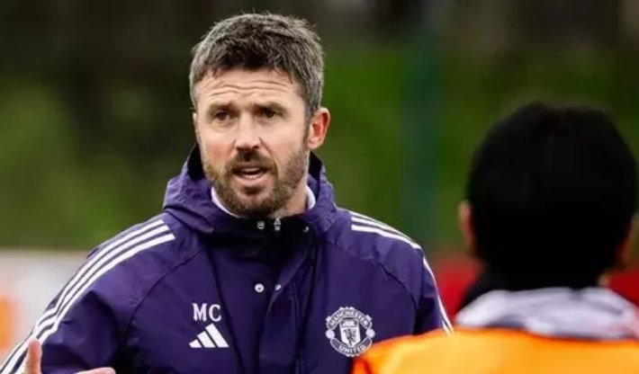 Pelatih MU, Michael Carrick
