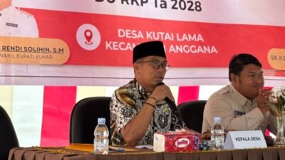 Kepala Desa Kutai Lama, Dr. H. Sony Rizaldi, atau yang akrab disapa H. Rizal