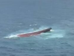 KMP Virgo Transport 8 Terbalik di Laut Jawa, Menhub Pastikan Selidiki Peyebab Kecelakaan