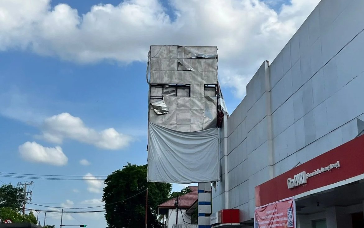 Papan Reklame di Kota Samarinda
