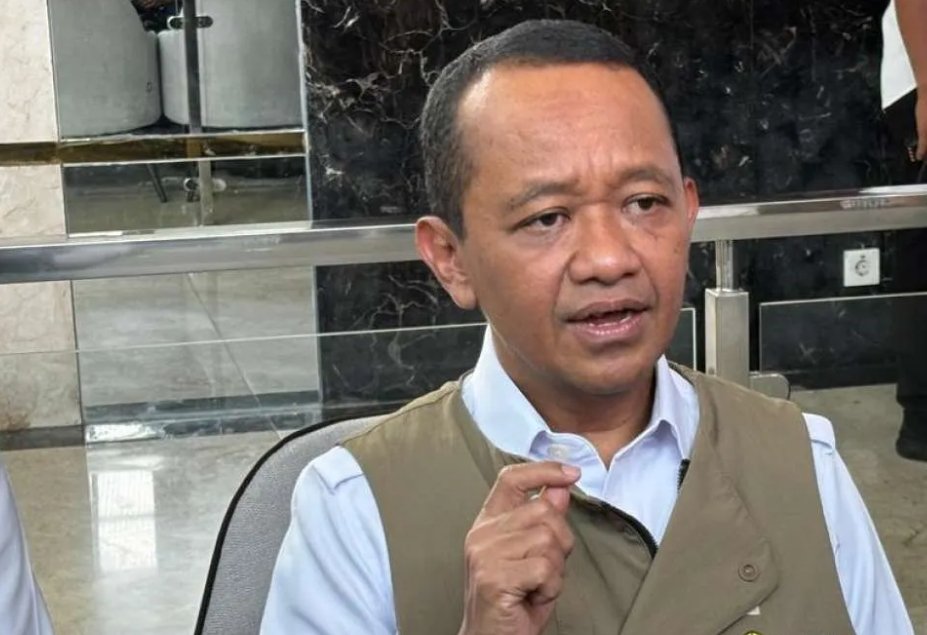 Menteri Koordinator Bidang Hilirisasi dan Transisi Energi merangkap Menteri Energi dan Sumber Daya Mineral (ESDM) Bahlil Lahadalia