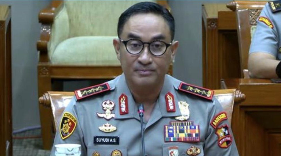 Kapolri Jenderal Suyudi Ario Seto
