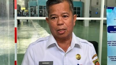 Asisten II Sekretariat Daerah Kota Samarinda, Marnabas Patiroy